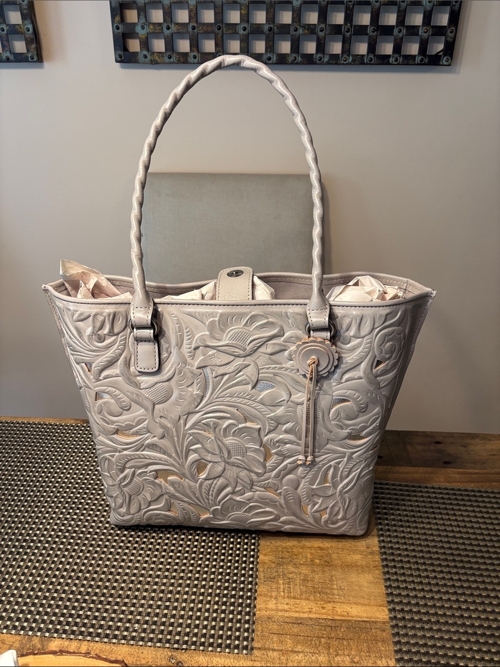 NWT Patricia Nash Adeline Tote - Picture 1 of 5
